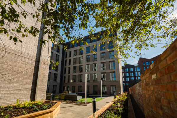 Traffic Street: Student Accommodation With Acoustic Perfection