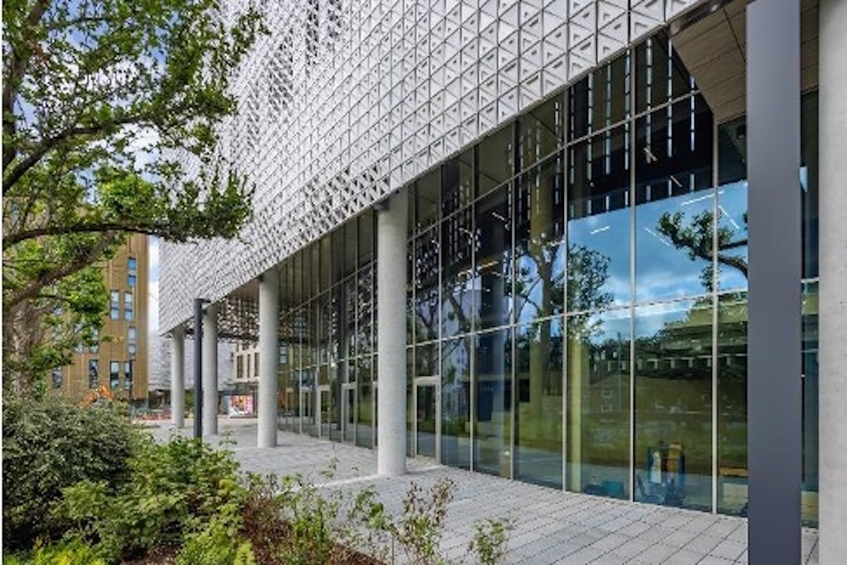 Thermally Broken Glazing Systems Apartment preview